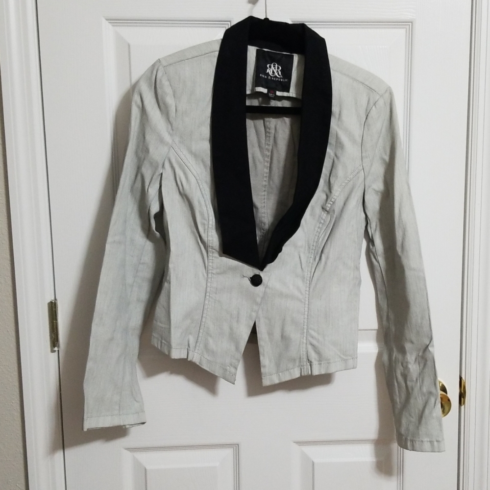 Rock & republic grey jean jacket